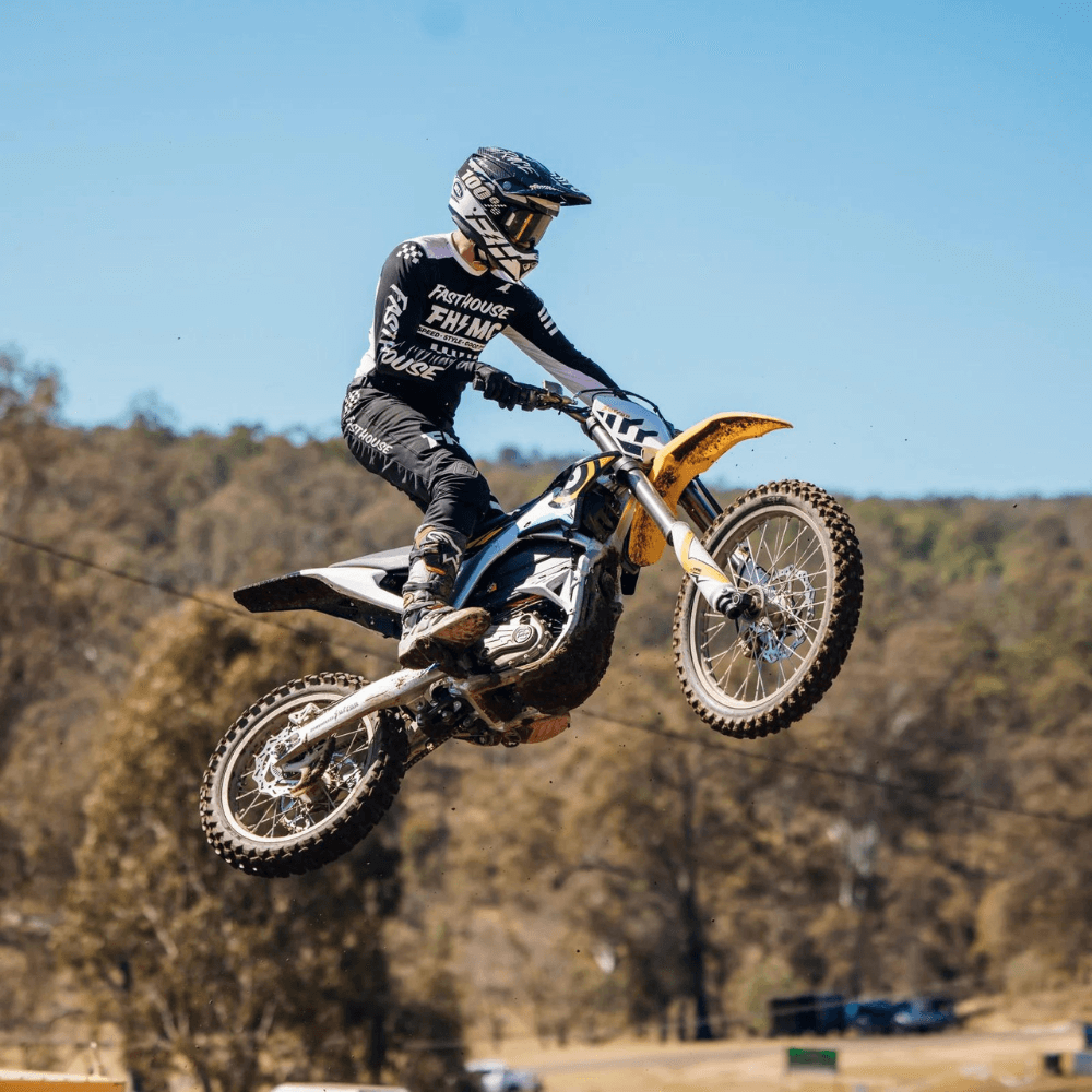 Surron Storm Bee Enduro Road