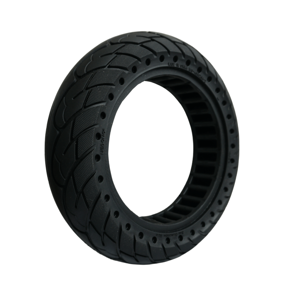 Apollo Phantom Tyres