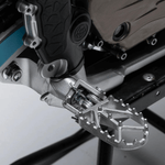Load image into Gallery viewer, Surron Storm Bee Enduro Road
