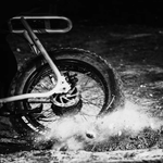 Load image into Gallery viewer, Vee Tire Mission Command 20 x 4.0 Tyre
